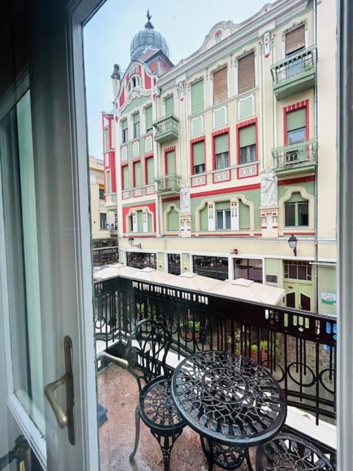 Ferienwohnung Hidden Gem In The Old Town Timişoara Exterior foto